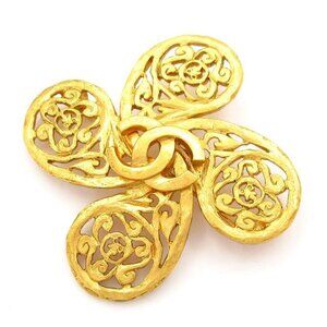 Chanel Brooch Gold Flower